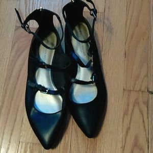 Women's black dress shoes US 10